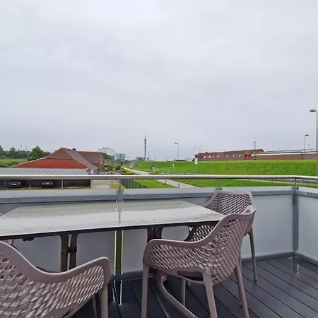 Inselblick Am Kutterhafen - Erholung Am Deich Und Hafen F?r 2 Personen *